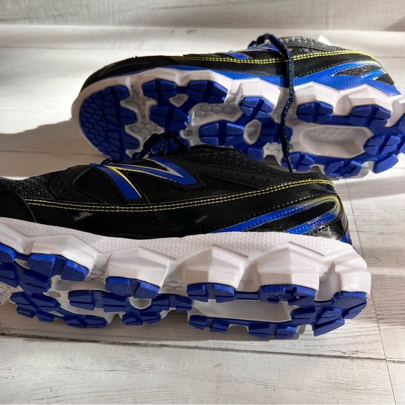 New Balance 750v3 M750 Men\'s Size 9 4E Extra Wide Running Shoes Black/Blue NIB main image 12